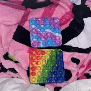 two rainbow pop it’s